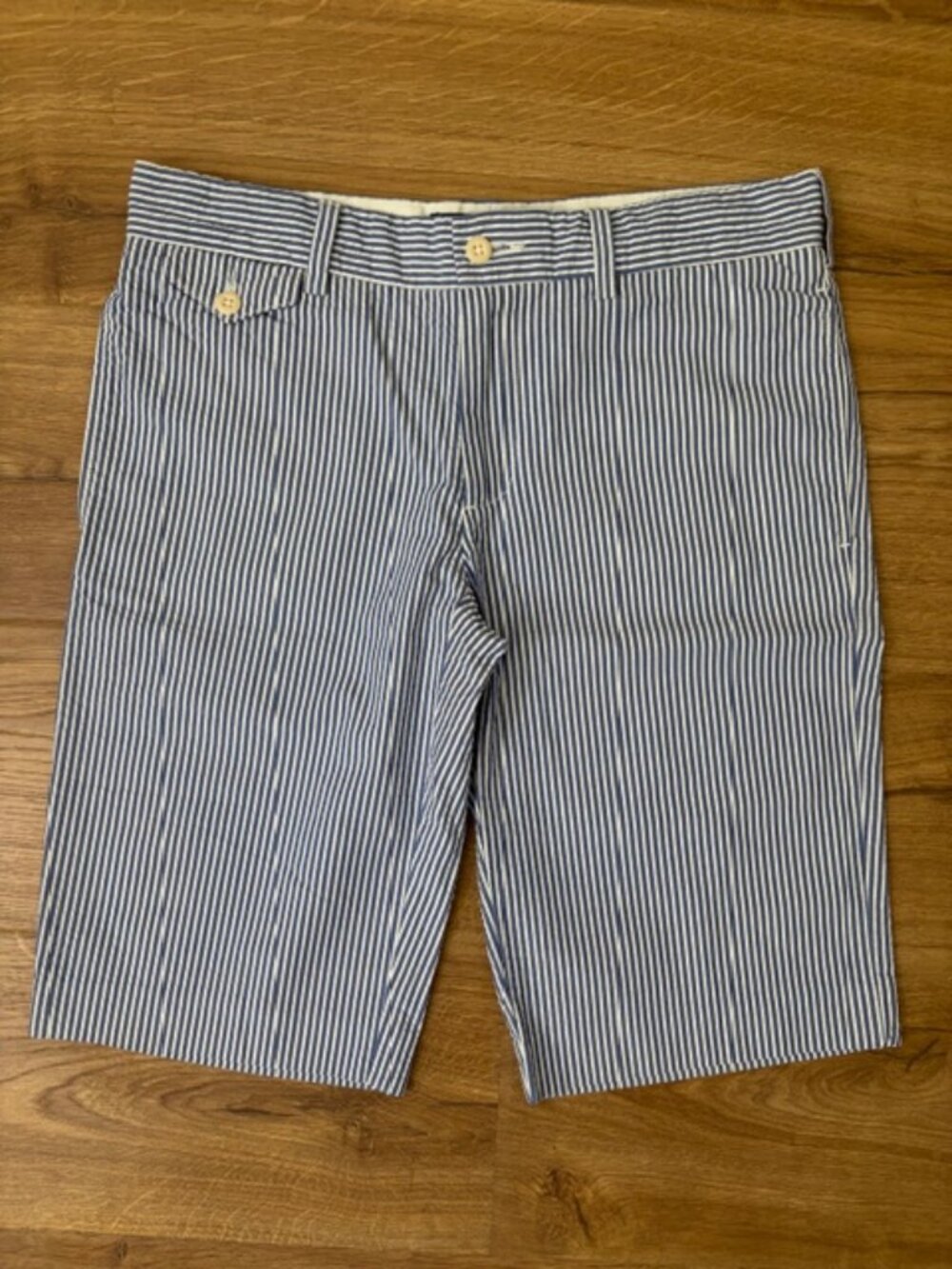 Women's Ralph Lauren Sport Blue&White Striped Searsucker Bermuda Shorts, Size 4
